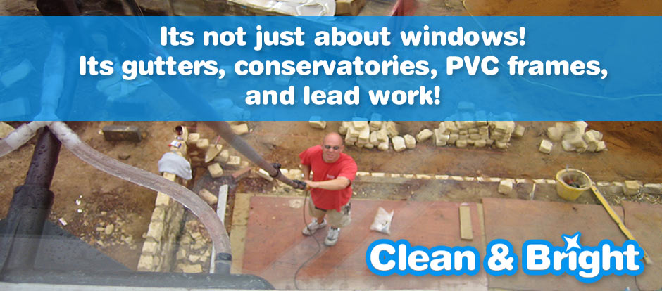 Window cleaner bath - clean and bright windows